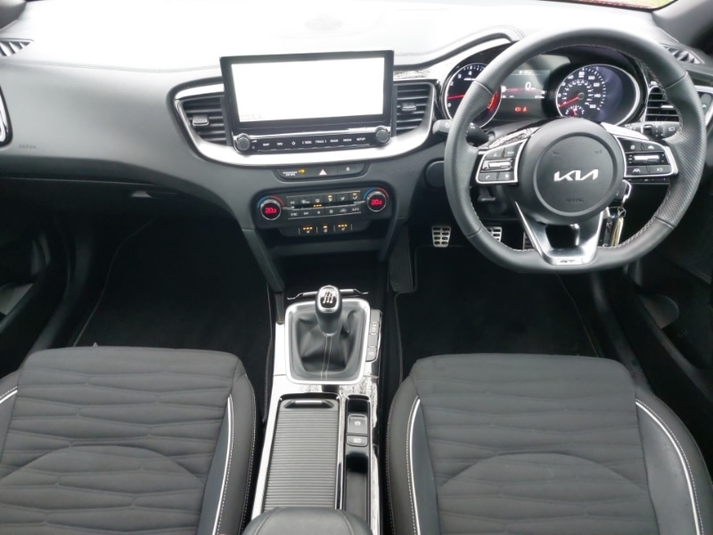 Used Kia Ceed 2025 for sale - 76478525: Photo 2