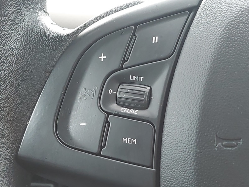 Used Citroen C4 Cactus 2018 for sale - 76493266: Photo 16