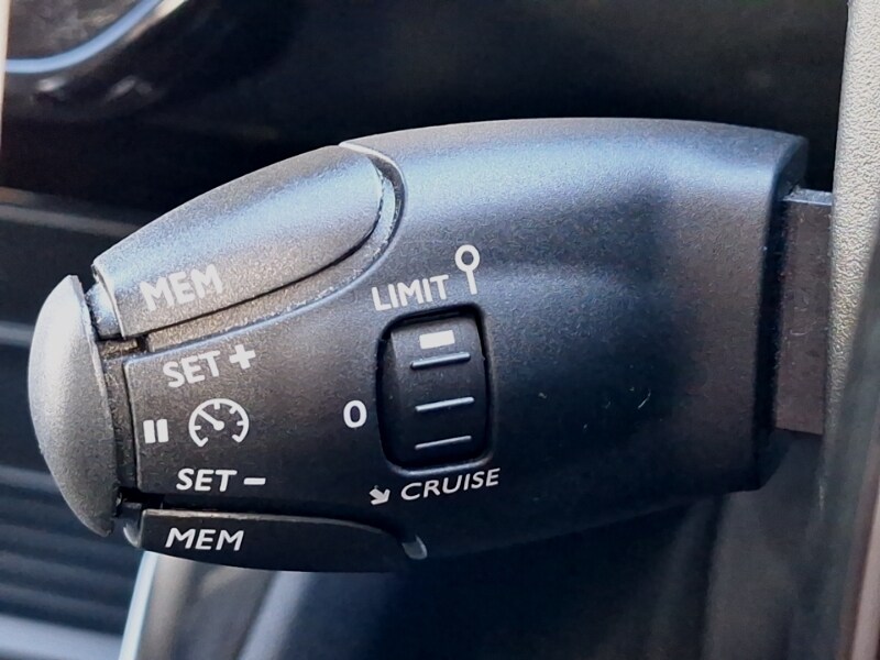 Used Peugeot 208 2023 for sale - 77717167: Photo 16