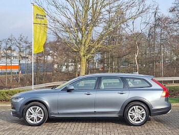 Used Volvo V90 2018 for sale - 78490090: Photo