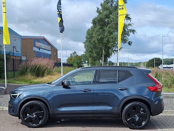 Used Volvo XC40 2025 for sale - 79561988: Photo