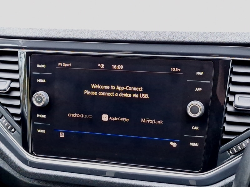 Used Volkswagen T-Roc 2019 for sale - 77669870: Photo 14