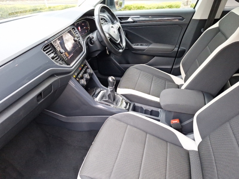 Used Volkswagen T-Roc 2019 for sale - 77669870: Photo 5