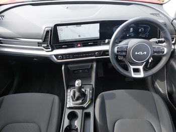 Used Kia Sportage 2024 for sale - 76160341: Photo 2