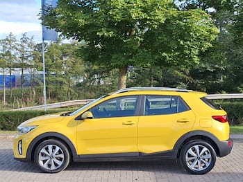 Used Kia Stonic 2023 for sale - 79557699: Photo