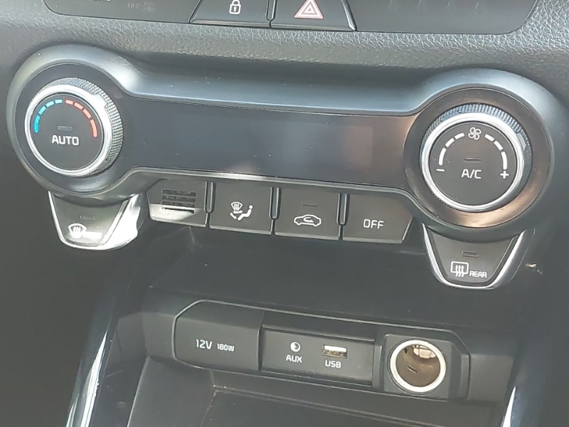 Used Kia Stonic 2019 for sale - 76160414: Photo 15