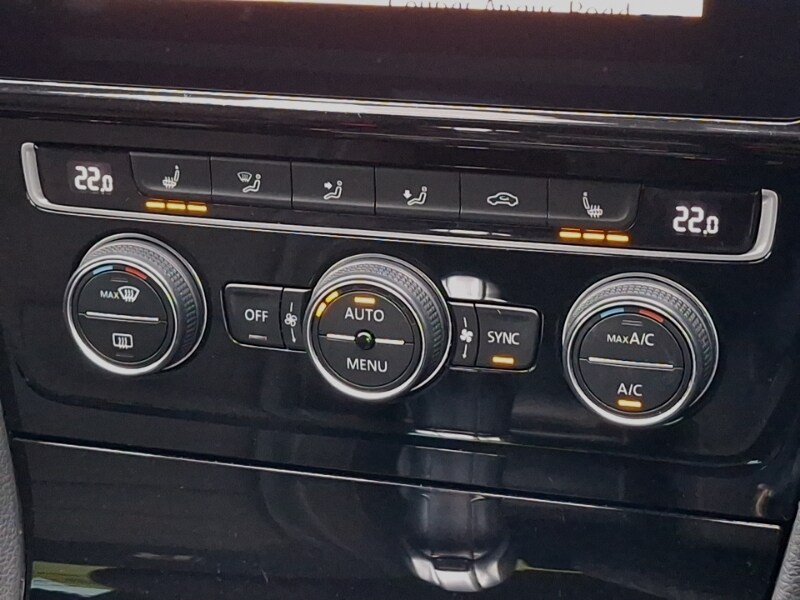 Used Volkswagen Golf 2019 for sale - 77761123: Photo 14