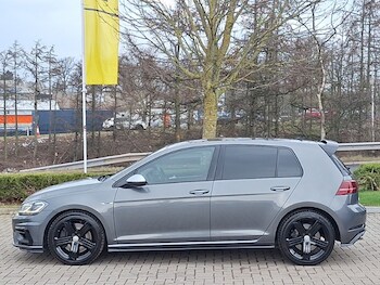 Used Volkswagen Golf 2019 for sale - 77761123: Photo
