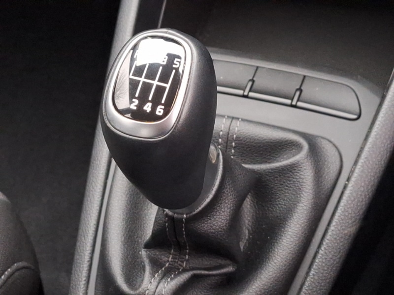 Used Kia Stonic 2025 for sale - 77576809: Photo 16