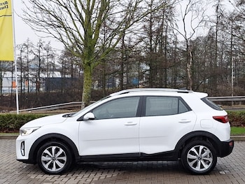 Used Kia Stonic 2025 for sale - 77576809: Photo