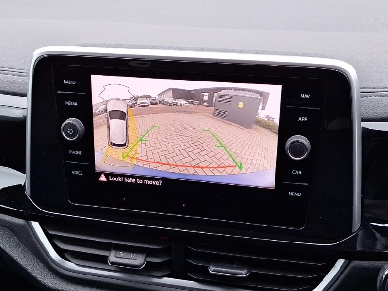 Used Volkswagen T-Roc 2022 for sale - 77678533: Photo 11