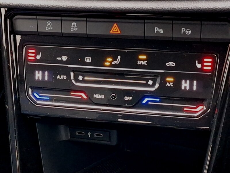 Used Volkswagen T-Roc 2022 for sale - 77678533: Photo 15