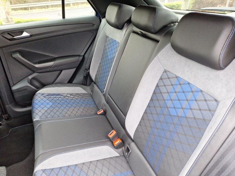 Used Volkswagen T-Roc 2022 for sale - 77678533: Photo 6