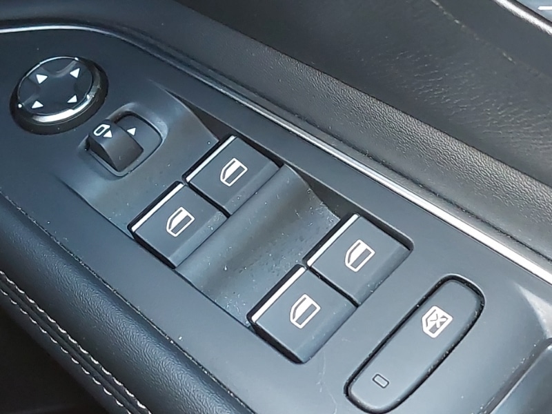 Used Peugeot 3008 2023 for sale - 77062496: Photo 18