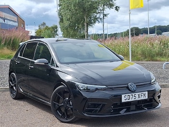 Used Volkswagen Golf 2025 for sale - 79610590: Photo