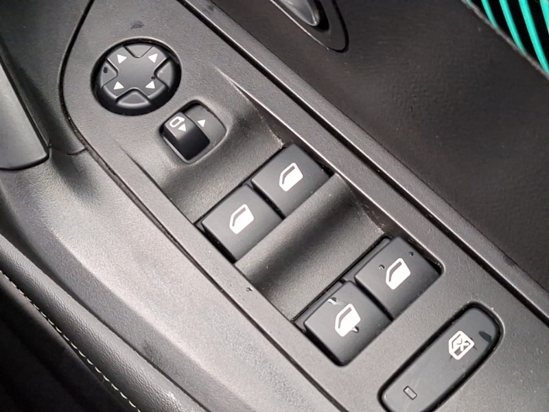 Used Peugeot 2008 2021 for sale - 77596790: Photo 18