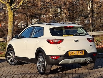 Used Kia Stonic 2020 for sale - 76970531: Photo