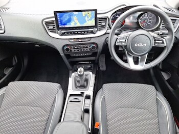 Used Kia Ceed 2025 for sale - 77491689: Photo