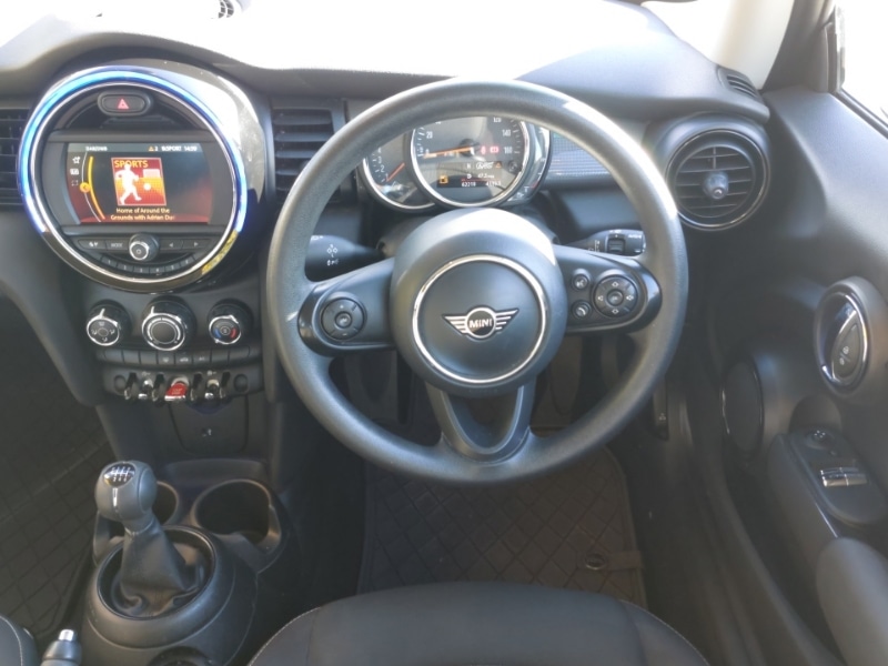 Used MINI Cooper 2019 for sale - 76238333: Photo 7