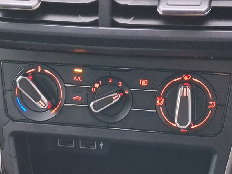 Used Volkswagen Polo 2018 for sale - 76911771: Photo 14