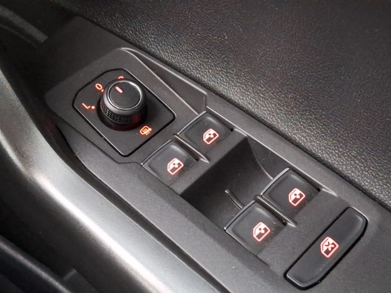 Used Volkswagen Polo 2018 for sale - 76911771: Photo 19