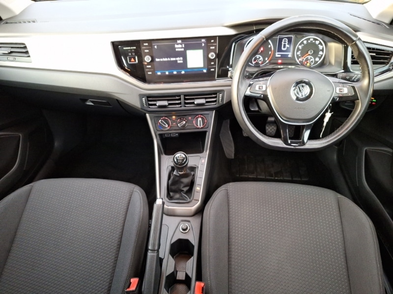 Used Volkswagen Polo 2018 for sale - 76911771: Photo 2