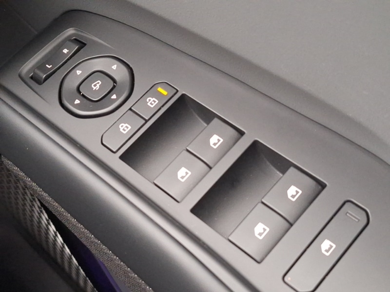 Used Kia EV9 2025 for sale - 77114833: Photo 19