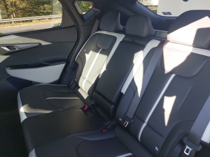 Used Kia EV6 2025 for sale - 76475556: Photo 6