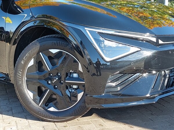 Used Kia EV6 2025 for sale - 76254665: Photo 9