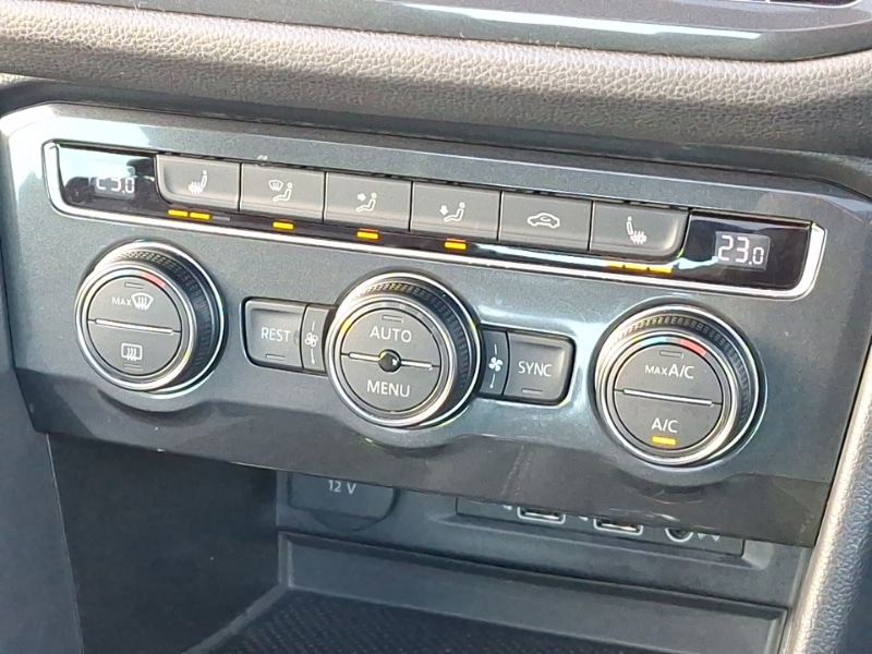 Used Volkswagen Tiguan 2018 for sale - 76907213: Photo 16