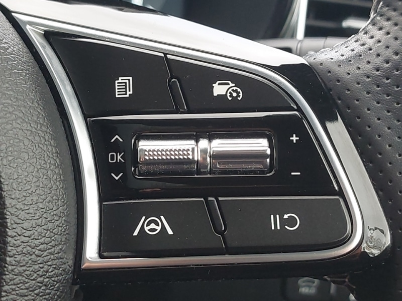 Used Kia XCeed 2023 for sale - 76397450: Photo 16