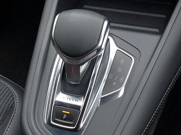 Used Renault Captur 2023 for sale - 76204832: Photo 17