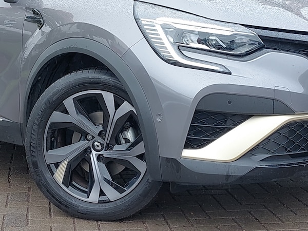 Used Renault Captur 2023 for sale - 76204832: Photo 9