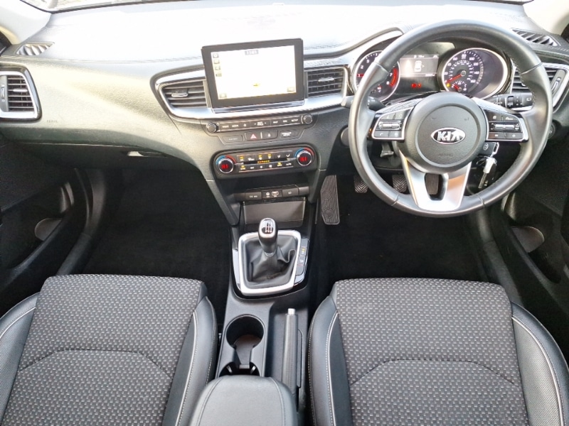 Used Kia Ceed 2019 for sale - 76983302: Photo 2