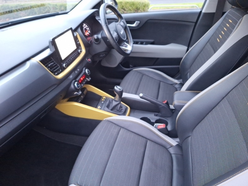 Used Kia Stonic 2023 for sale - 76816190: Photo 5