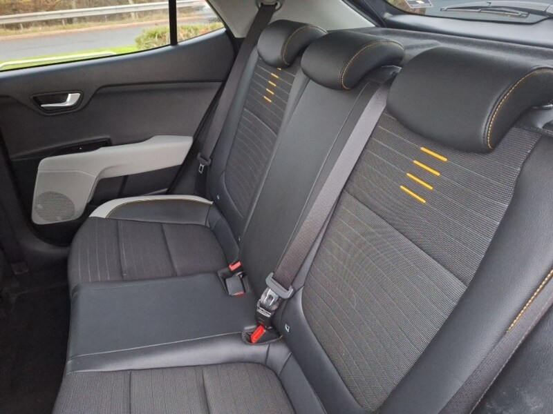 Used Kia Stonic 2023 for sale - 76816190: Photo 6