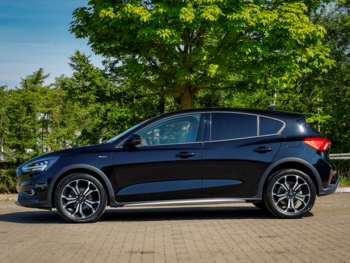 Used Ford Focus 2021 for sale - 75017910: Photo