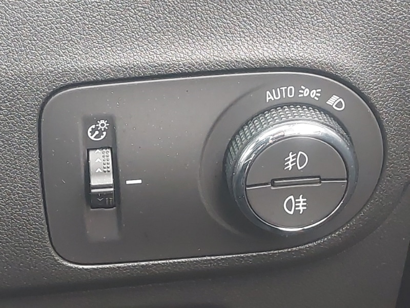 Used Vauxhall Crossland 2023 for sale - 76403678: Photo 18