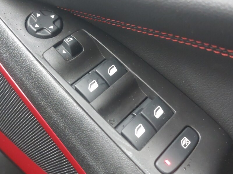 Used Vauxhall Crossland 2023 for sale - 76403678: Photo 19