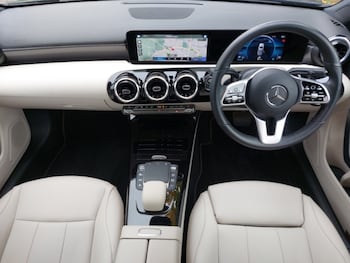 Used Mercedes-Benz A-Class 2021 for sale - 76135128: Photo 2