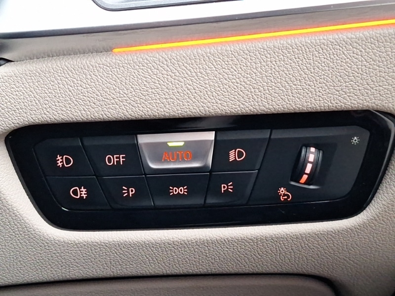 Used BMW 3 Series 2019 for sale - 77073536: Photo 19