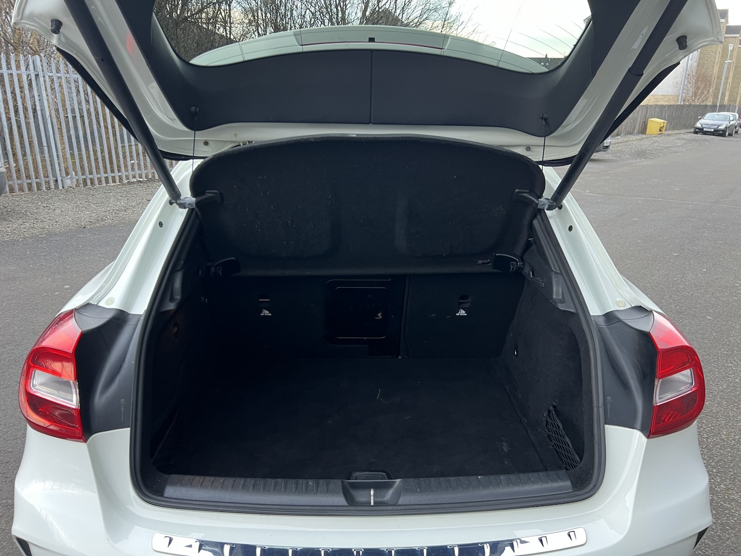 Used Mercedes-Benz GLA 2015 for sale - 77385188: Photo 10