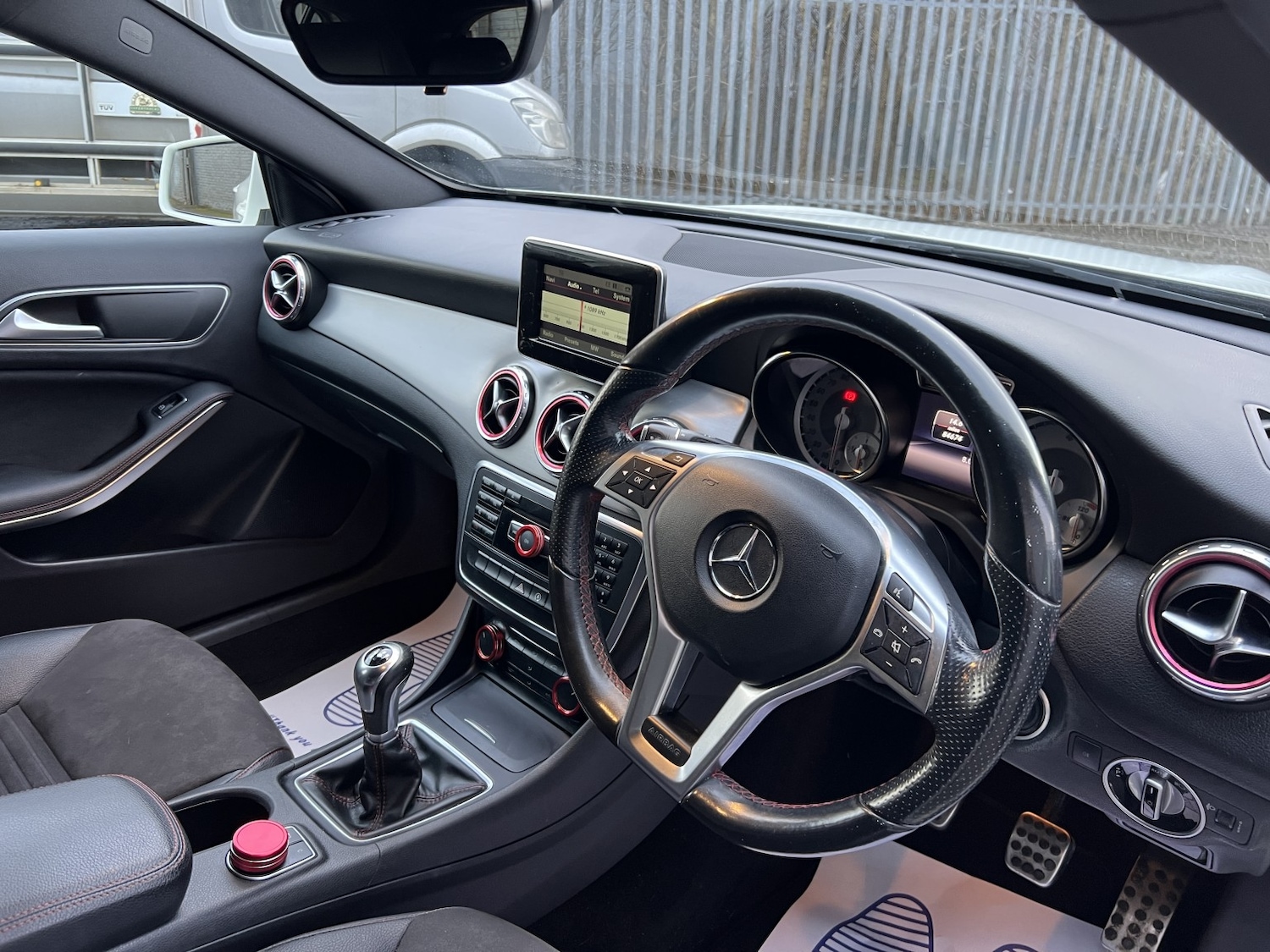 Used Mercedes-Benz GLA 2015 for sale - 77385188: Photo 17