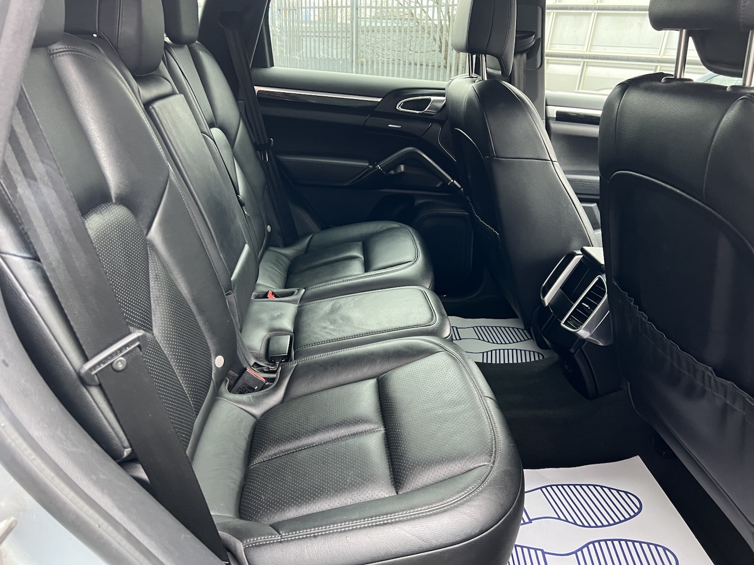 Used Porsche Cayenne 2015 for sale - 77303568: Photo 16