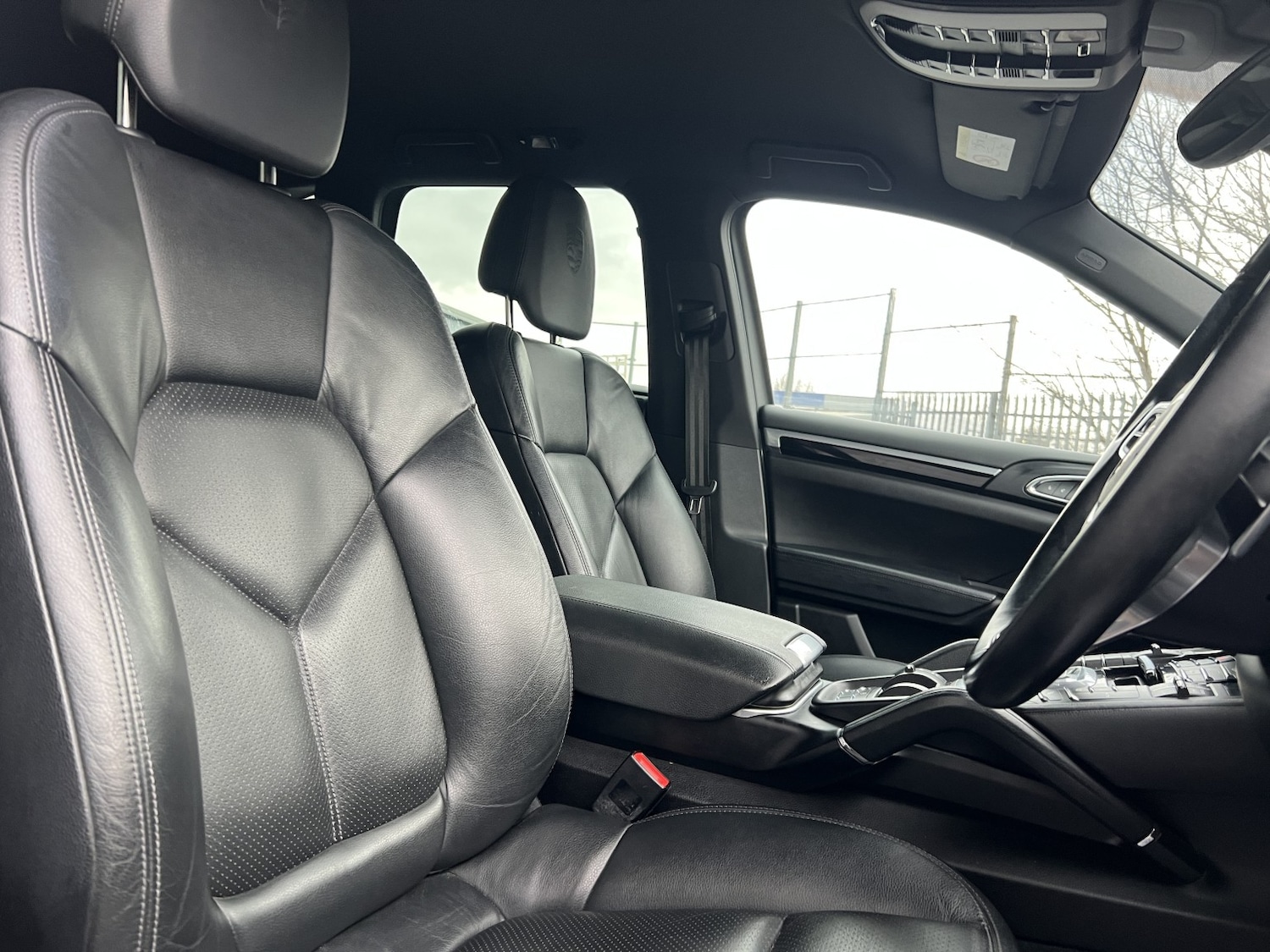 Used Porsche Cayenne 2015 for sale - 77303568: Photo 18