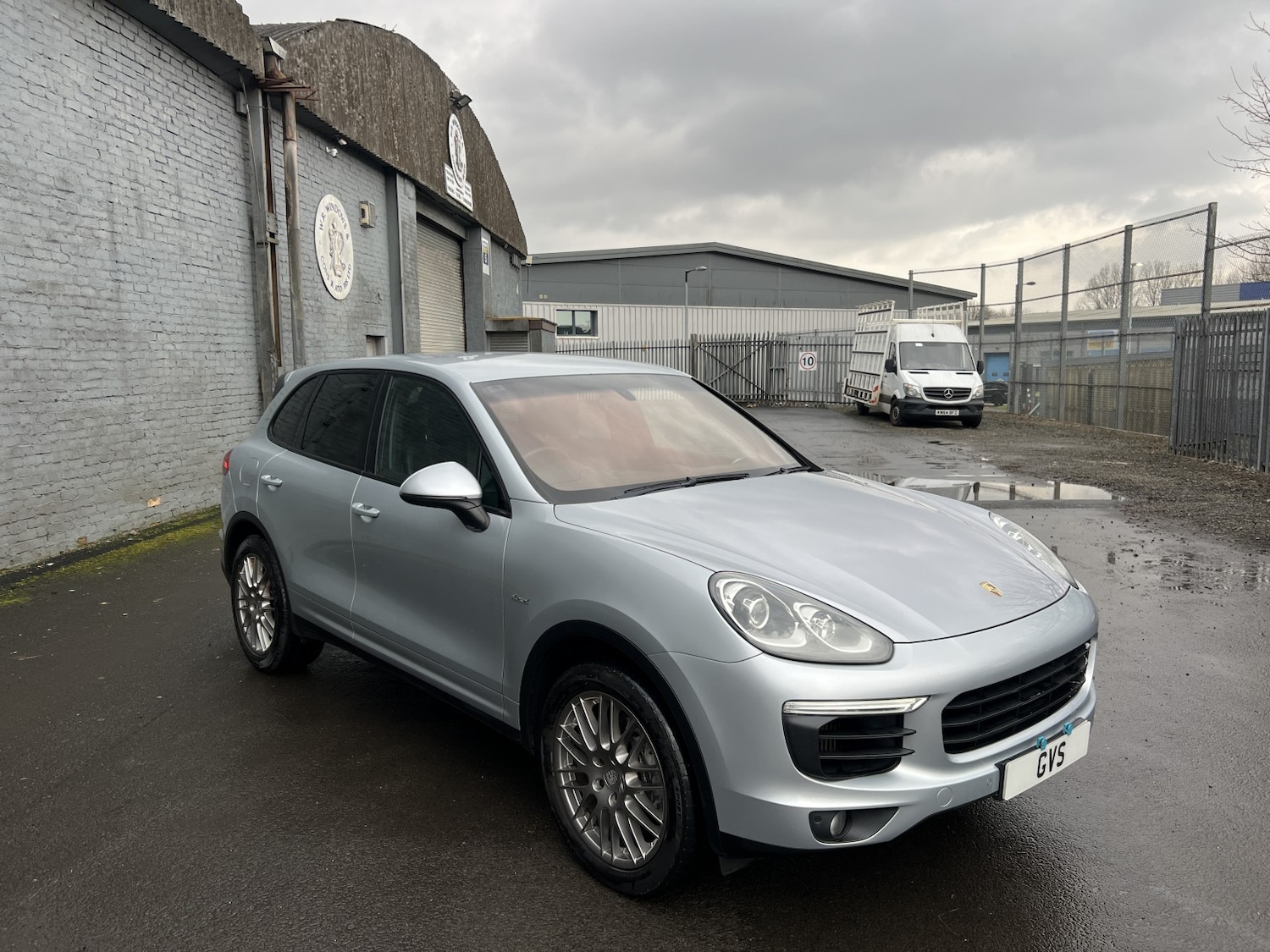 Used Porsche Cayenne 2015 for sale - 77303568: Photo 3