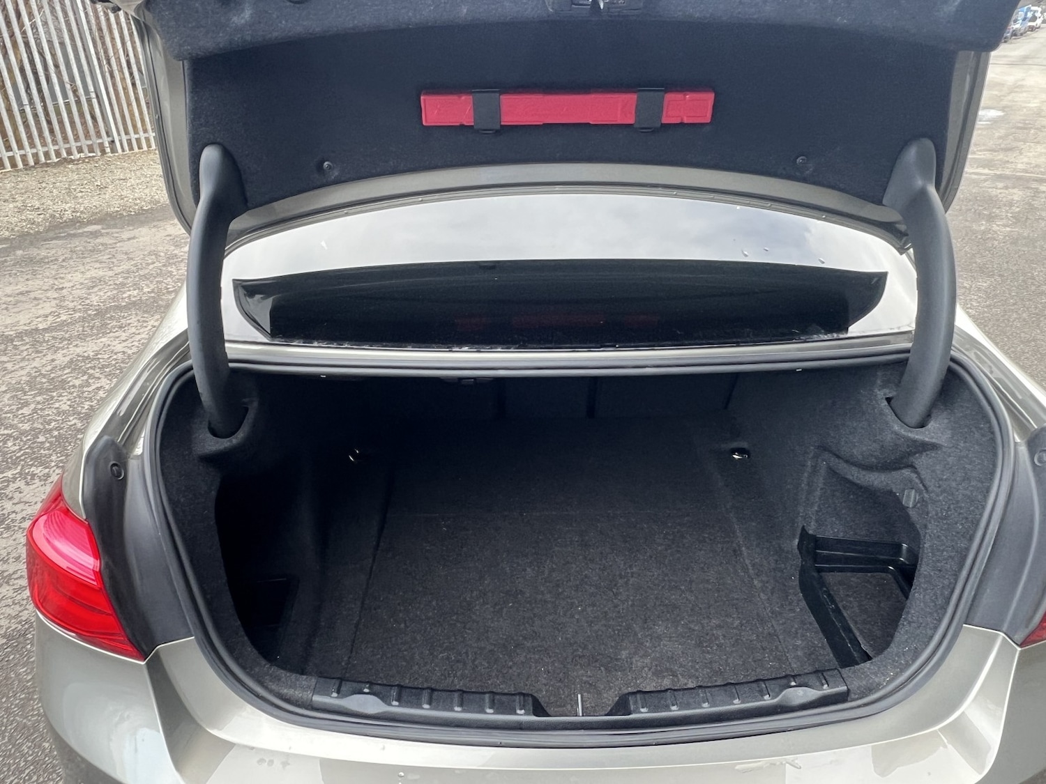 Used BMW 3 Series 2018 for sale - 77622385: Photo 10