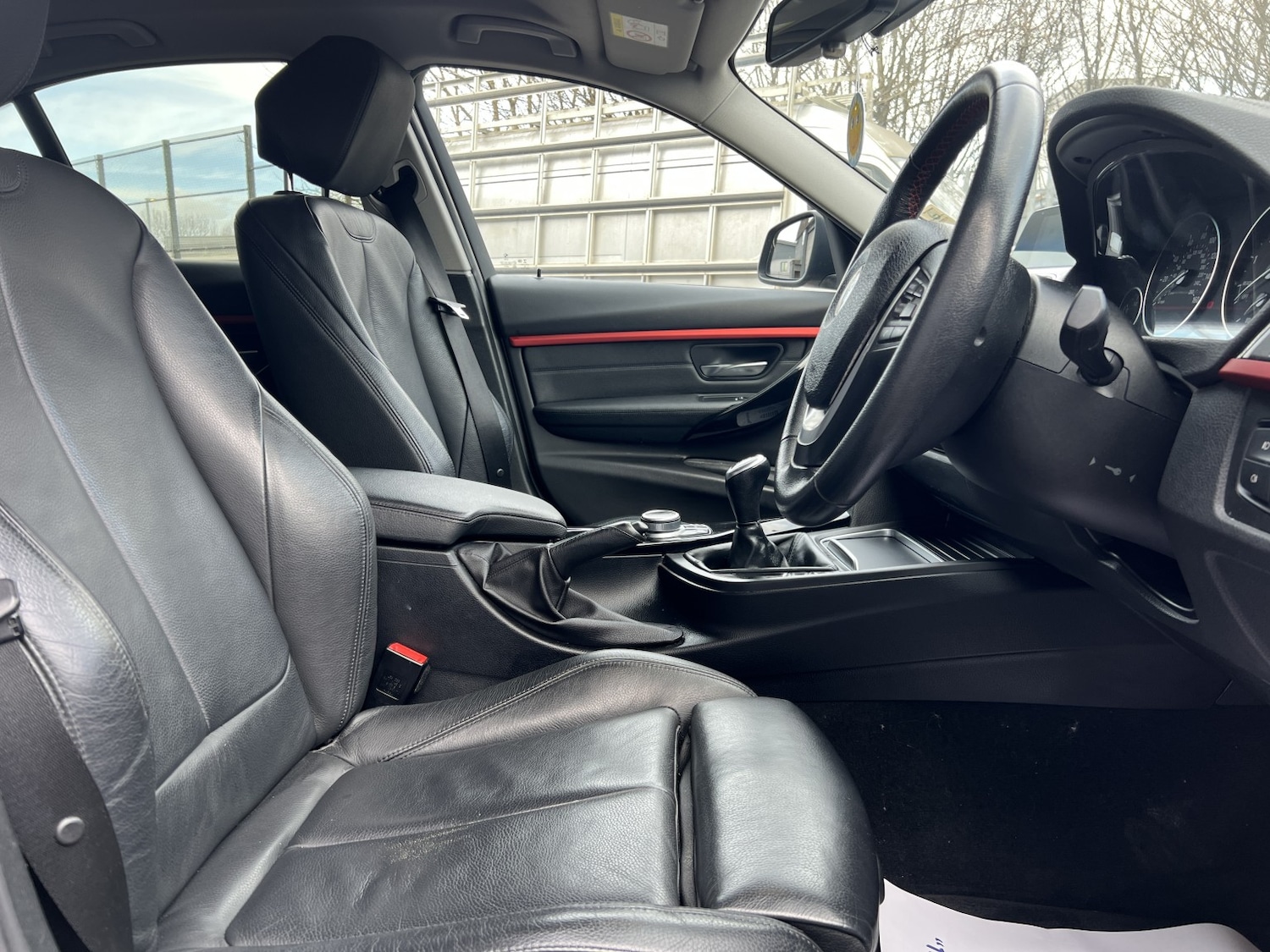 Used BMW 3 Series 2018 for sale - 77622385: Photo 16