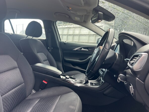 Used Infiniti Q30 2016 for sale - 75683123: Photo 13