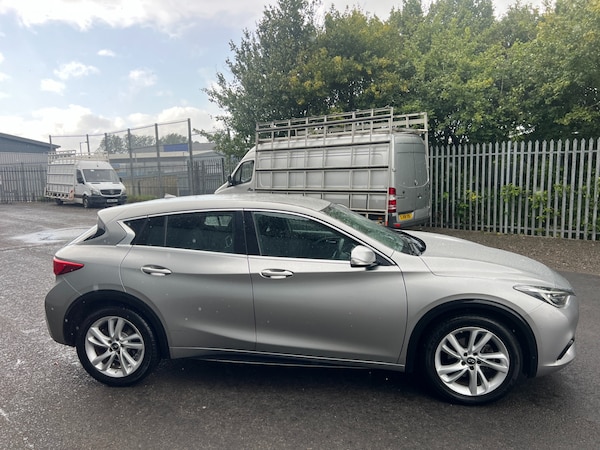 Used Infiniti Q30 2016 for sale - 75683123: Photo 6